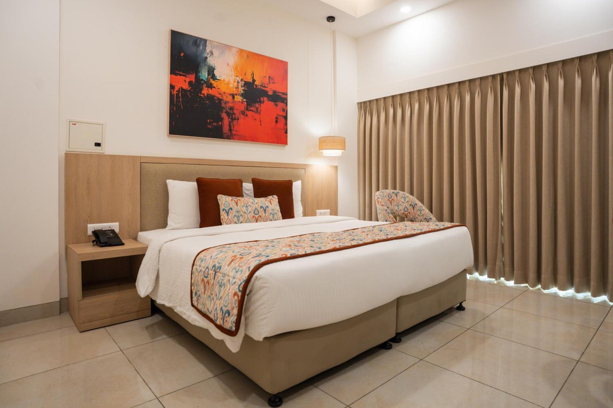 Ar Suites Klj Square Gurgaon Exterior photo